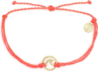 Gold Wave Charm Bracelet (Strawberry)