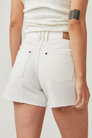 Ivy Mid Rise Short (Crystal Clear)