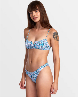 SPRINKLES V-WIRE BRALETTE BIKINI TOP (BFA)