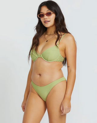 Tanlines Morgan Underwire Bikini Top (AVO)