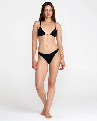 Cabana Triangle (Black)