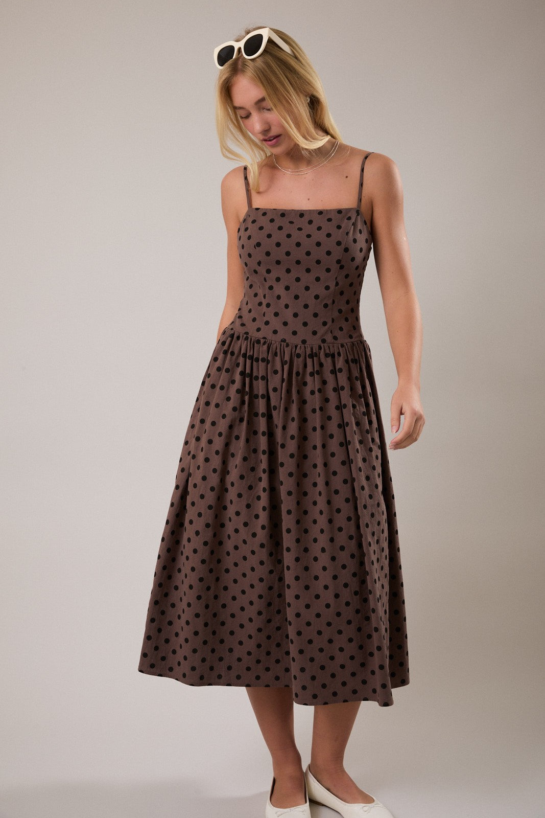 Spaghetti Strap Drop Waist Midi Dress (Brown/Black) Large Spaghetti Strap Drop Waist Midi Dress (Brown/Black) Large