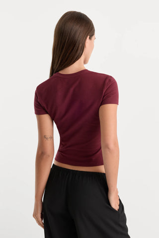 the baby tee (berry noir)