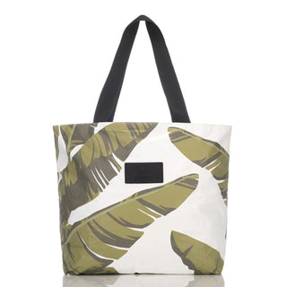 Day Tripper (Lūʻau)