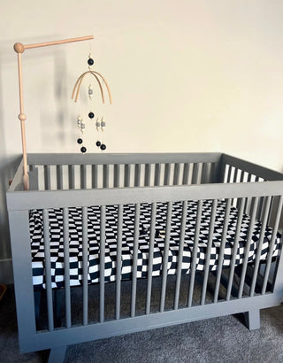 Bamboo Crib Sheet (Black White Check)