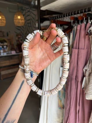 Brittni Necklace (Beige)