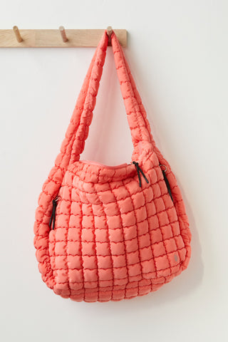 Quilted Carryall (Coral)