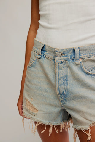 NOW OR NEVER DENIM SHORT (Well Worn)