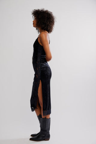 RAISE A TOAST MIDI SLIP (Black)