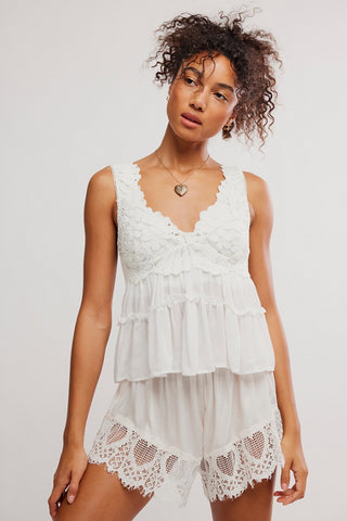 PETAL PARTY SHAPELESS Cami (Clean Ivory)