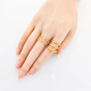 Wavy Ring