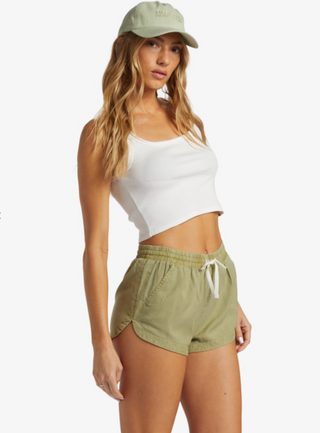 Road Trippin Elastic Shorts (AVO)