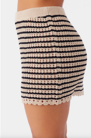 KELSEY CROCHET COVER-UP MINI SKIRT (BLK)