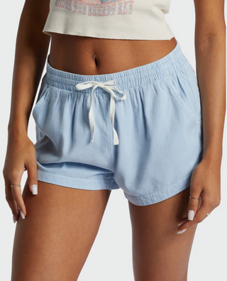 Road Trippin Elastic Shorts (BHLW)