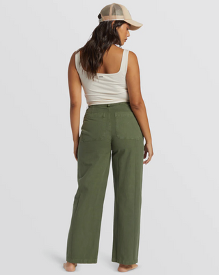 Stay Grounded Straight-Leg Pants (GPL0)