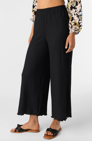 BRIDGETTE TEXTURED KNIT PULL-ON CROPPED PANTS (BLK)