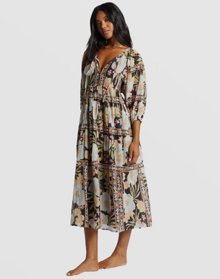 Lost Cove Midi Dress (BSD)