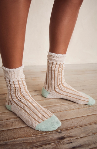 PLUSH INSIDE OUT CREW SOCKS (Camel)