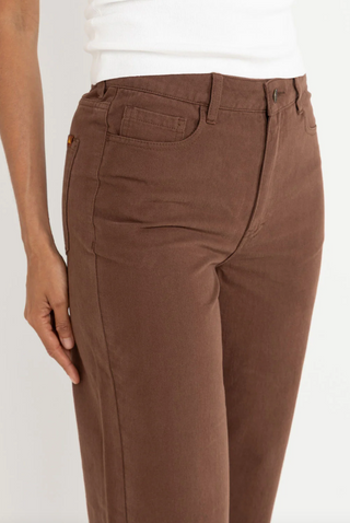 Beyond Relaxed Leg Pant (Chocolate)
