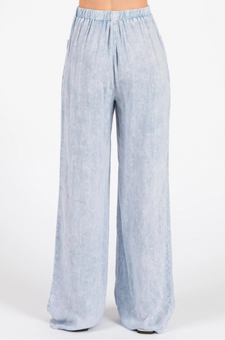 Nicole Pant (Light Denim)