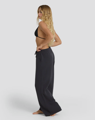 The Avery Sweatpants (BSD)