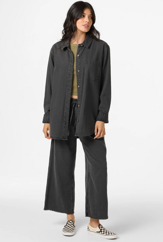 Sevie Shacket (Washed Black)