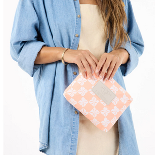 Pua Check Small Pouch (Peachy)