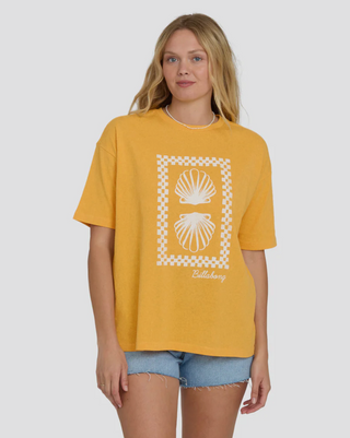 Balance of Waves Short Sleeve Knit T-Shirt (SUD) ONLINE EXCLUSIVE