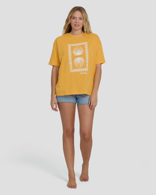 Balance of Waves Short Sleeve Knit T-Shirt (SUD) ONLINE EXCLUSIVE