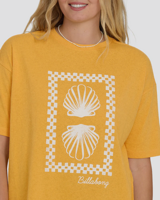 Balance of Waves Short Sleeve Knit T-Shirt (SUD) ONLINE EXCLUSIVE