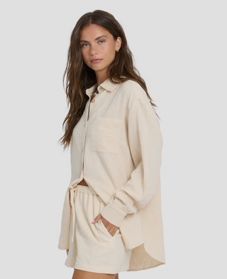 Wanderer Solid Long Sleeve Woven Top (DOV)