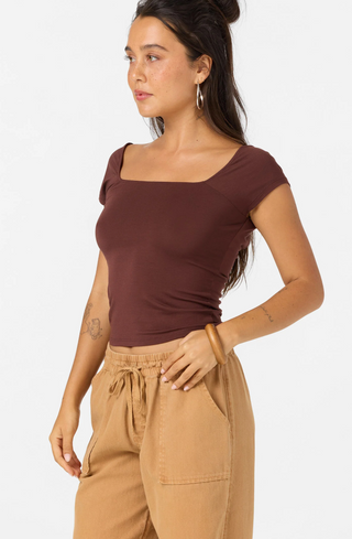 Alyssa Solid Knit Top (Chocolate)