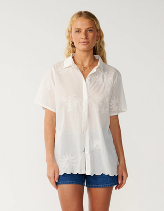 BOSSA NOVA EMB SHORT SLEEVE SHIRT (Bone)