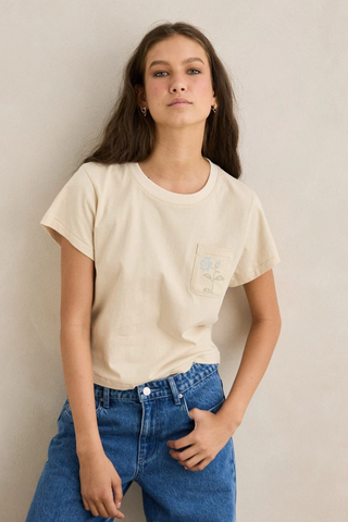SEASIDE FLORAL TEE (NAT)