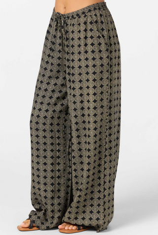 Rosalie Coin Nono Pants (BLK) ONLINE EXCLUSIVE