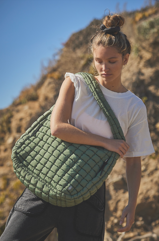 Quilted Carryall (Washed Sage)