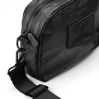 Le Tour Monochrome (Black)