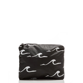 Small Pouch (Seaside White/Black)