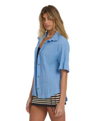 Laura Short Sleeve Woven Top (Blue Drift)