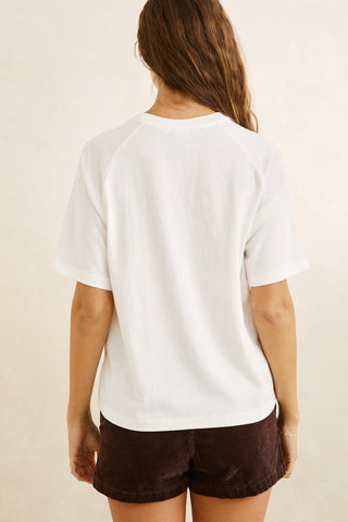 OCEAN SOUNDS RAGLAN T-SHIRT (WHT) ONLINE EXCLUSIVE