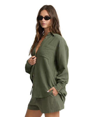 Wanderer Solid Long Sleeve Woven Top  (CQP0)